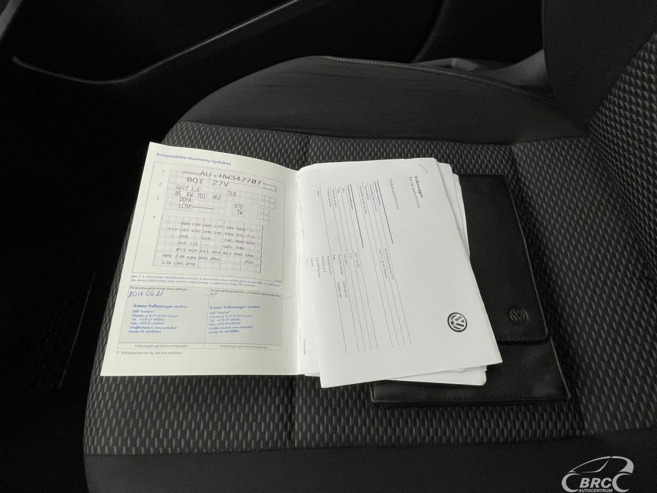 Volkswagen Golf | 28