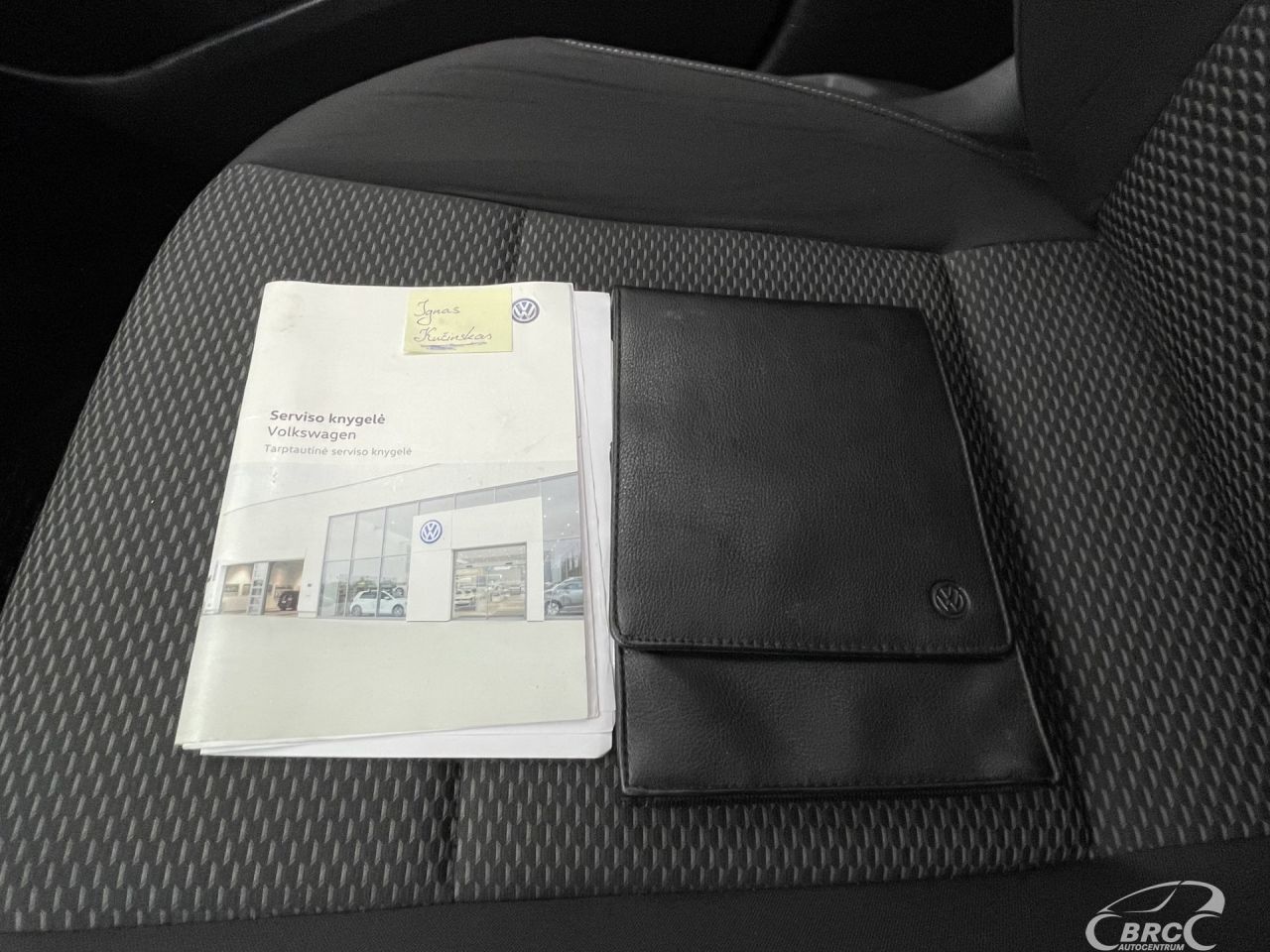 Volkswagen Golf | 27