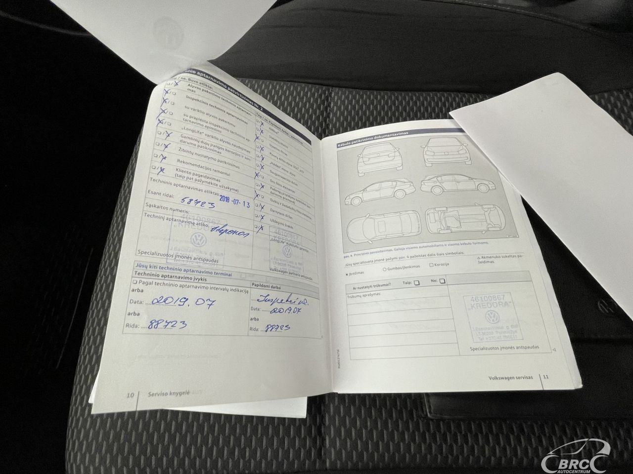 Volkswagen Golf | 30