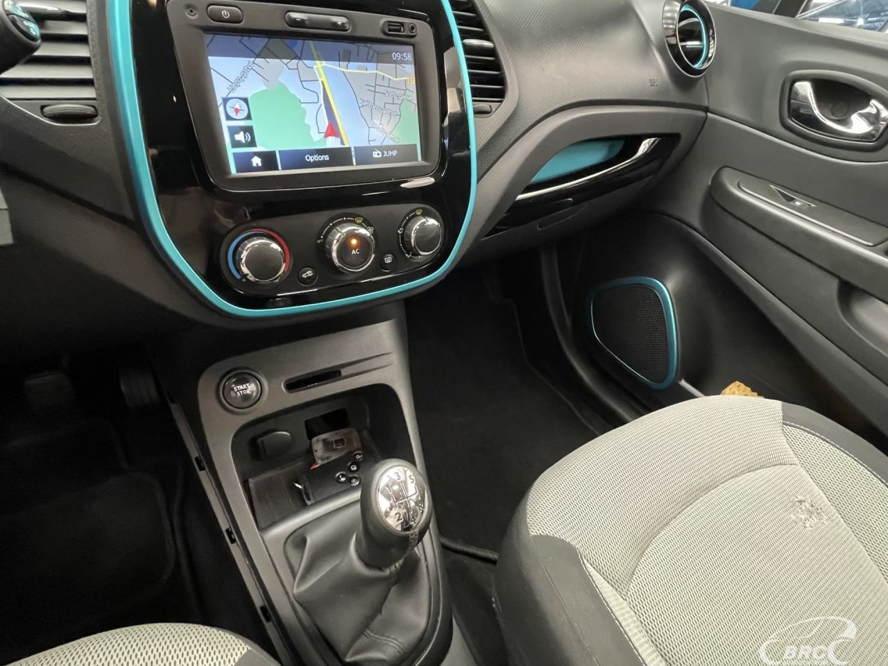 Renault Captur | 25