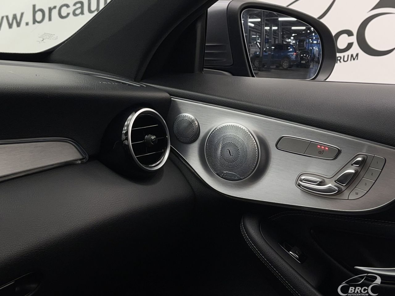 Mercedes-Benz C250 | 26