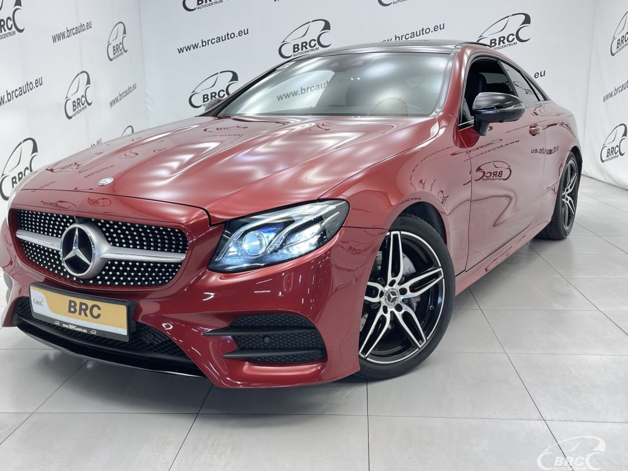 Mercedes-Benz E220 | 48