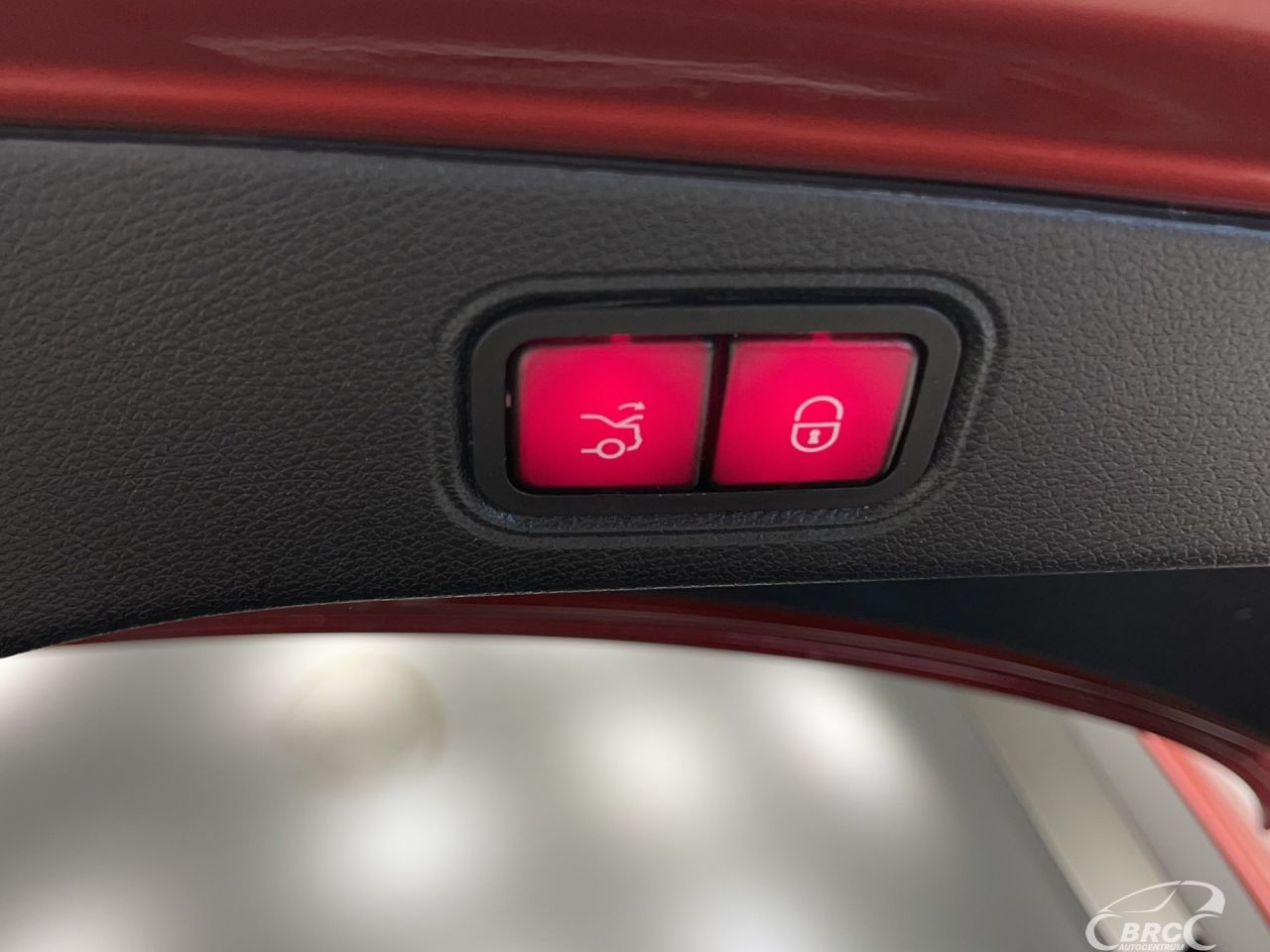 Mercedes-Benz E220 | 46