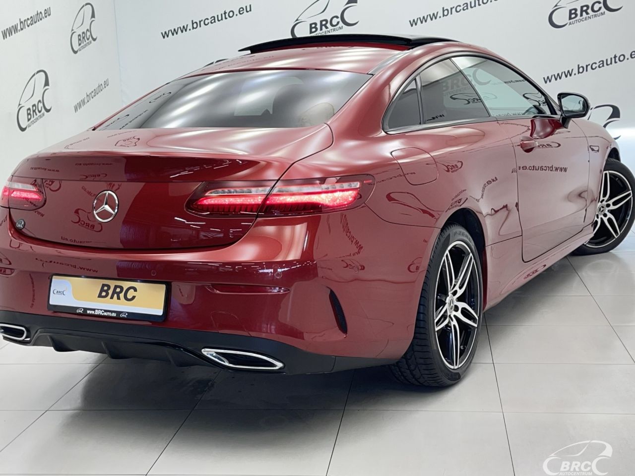 Mercedes-Benz E220 | 49