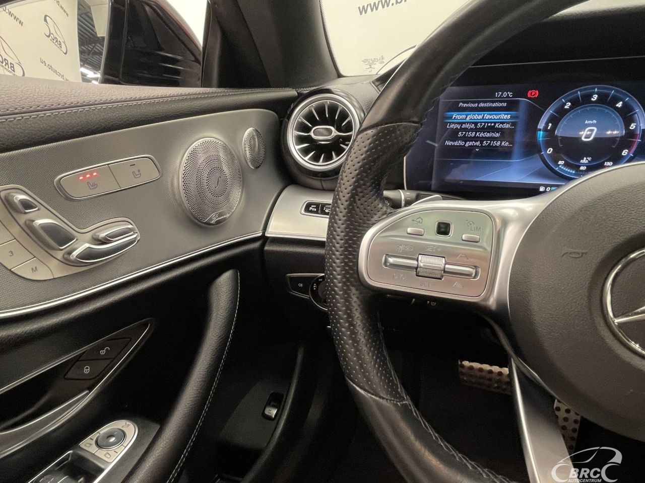 Mercedes-Benz E220 | 28