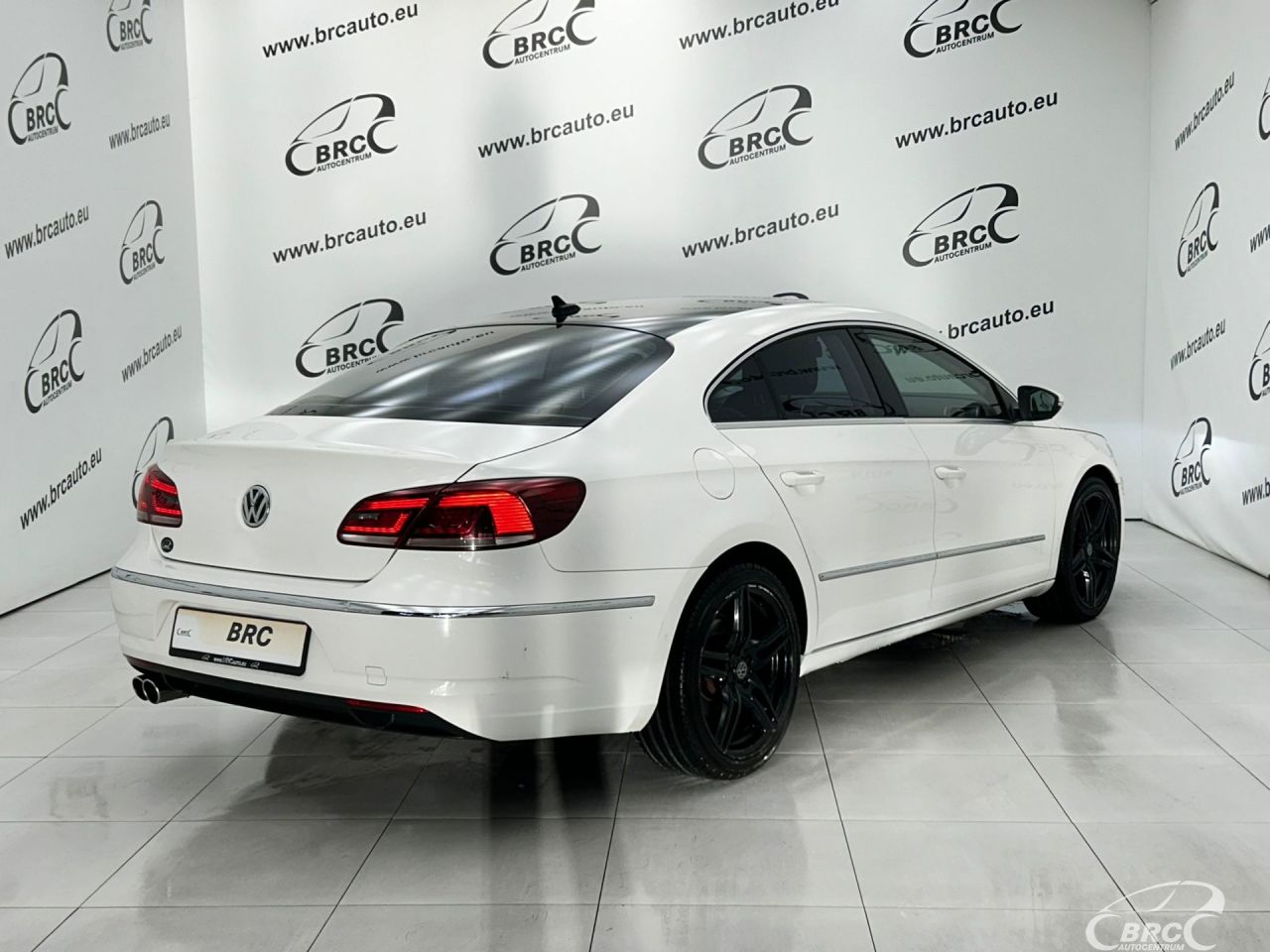 Volkswagen Passat | 1