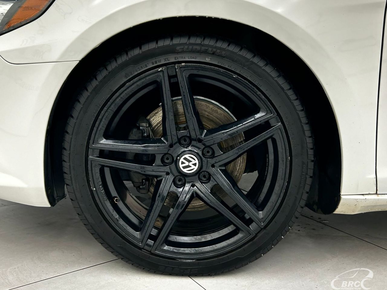 Volkswagen Passat | 21