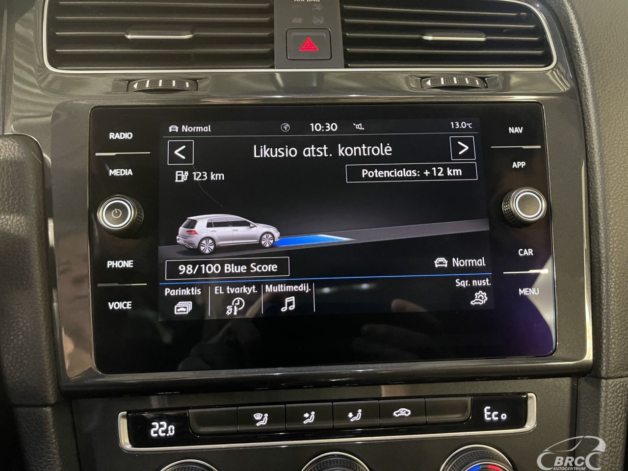 Volkswagen Golf | 43