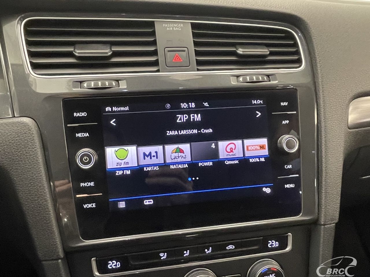 Volkswagen Golf | 29