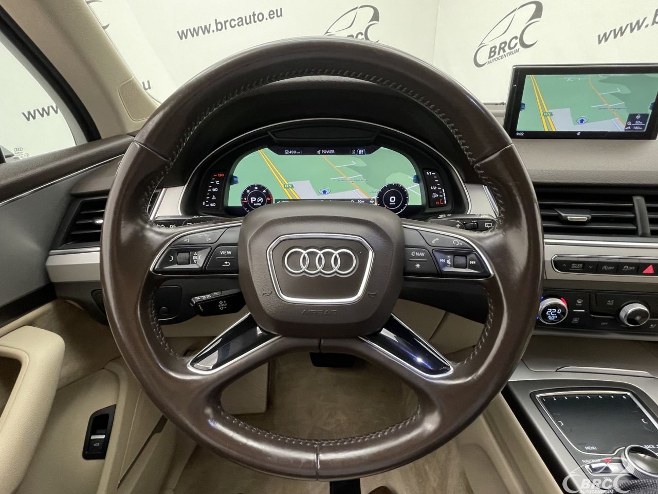 Audi Q7 | 27