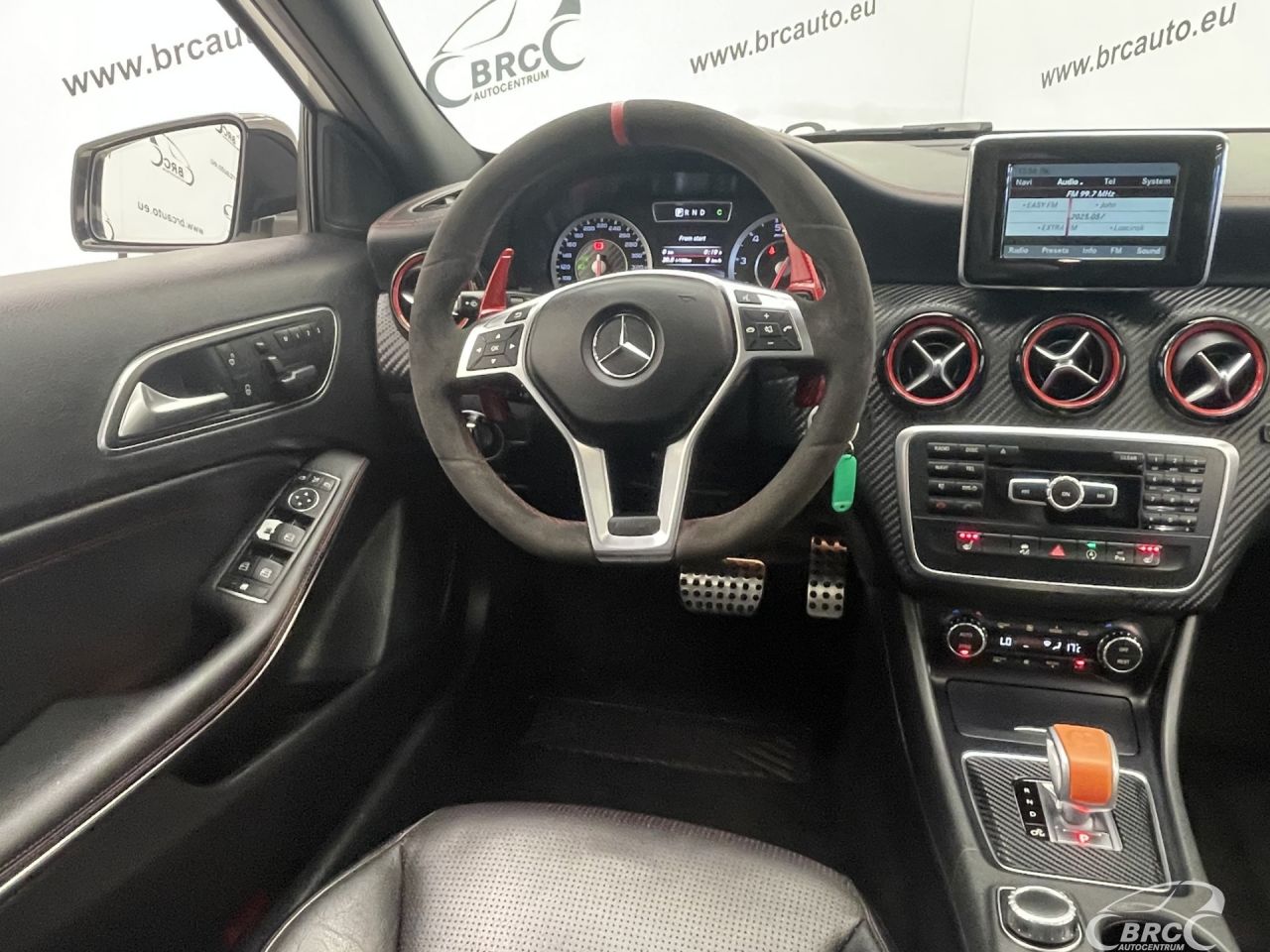 Mercedes-Benz A45 AMG | 15