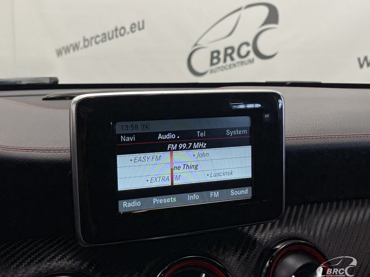 Mercedes-Benz A45 AMG | 38