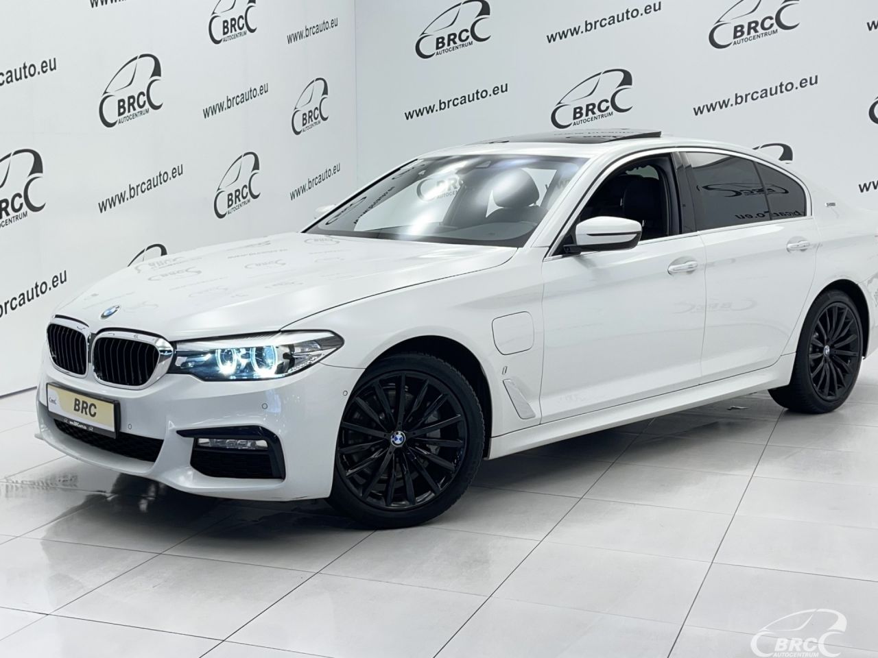 BMW 530, 2.0 l., saloon