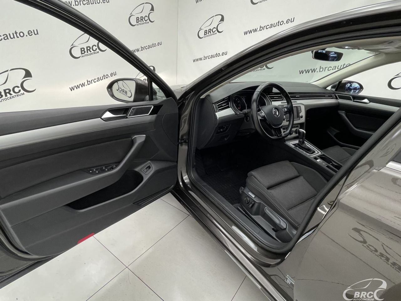 Volkswagen Passat | 19