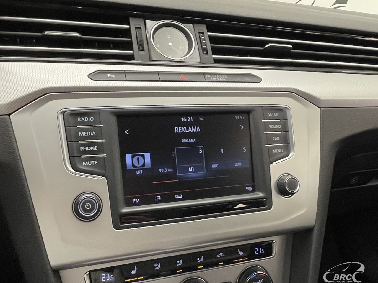 Volkswagen Passat | 31