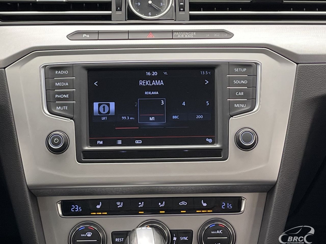 Volkswagen Passat | 16