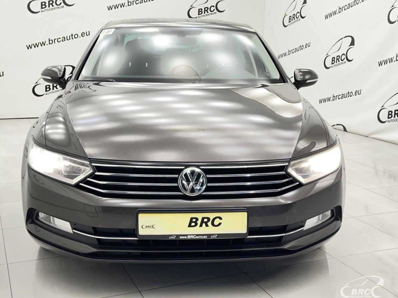 Volkswagen Passat | 55