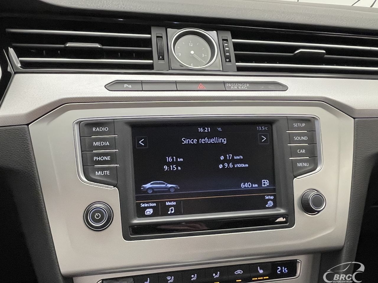 Volkswagen Passat | 36