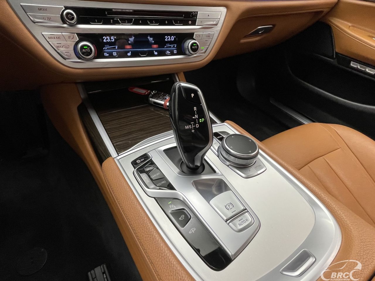 BMW 730 | 27