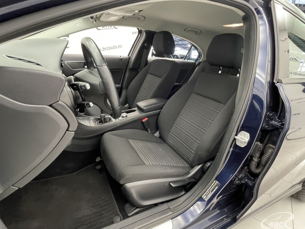 Mercedes-Benz A180 | 22