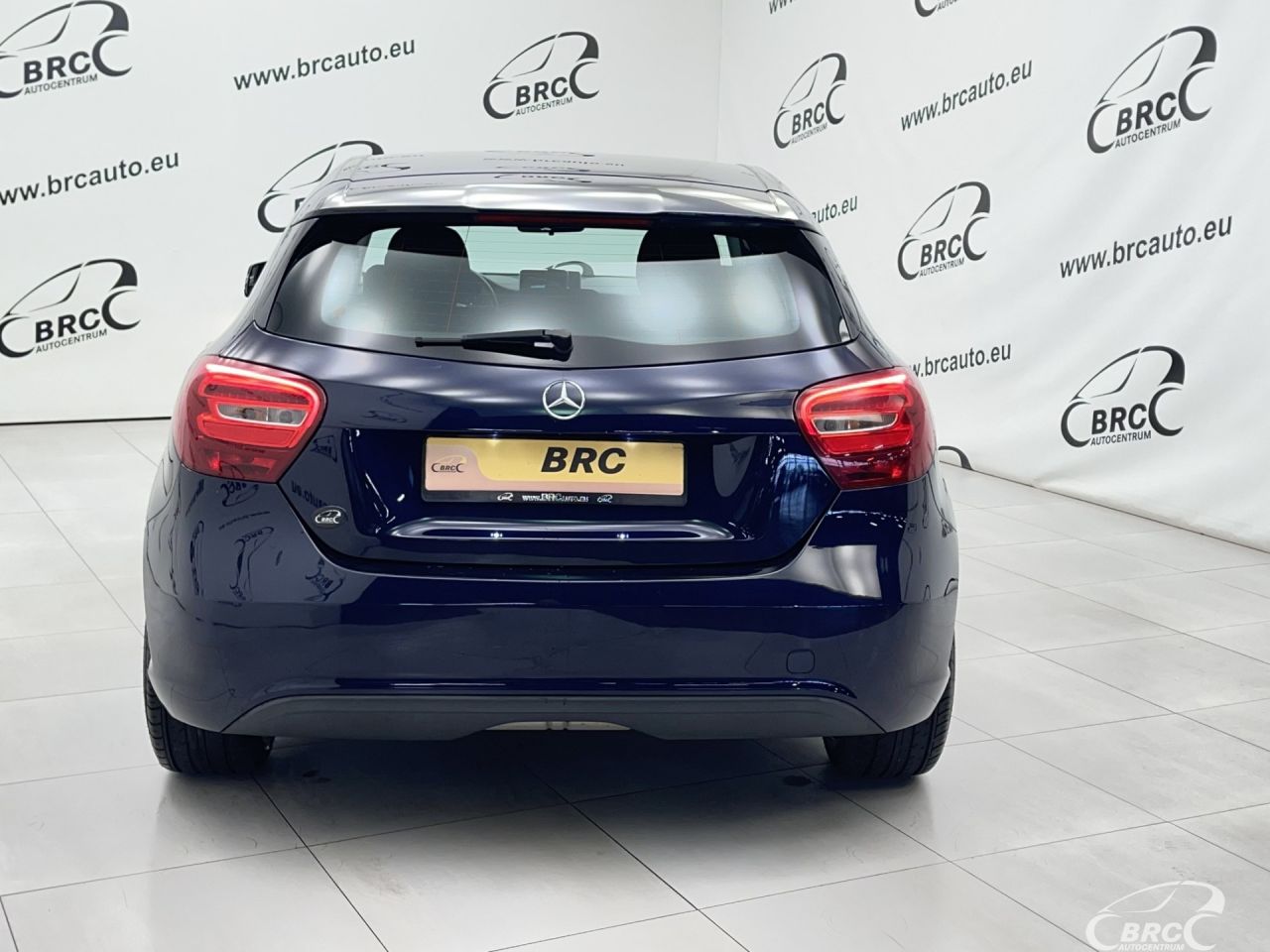 Mercedes-Benz A180 | 39