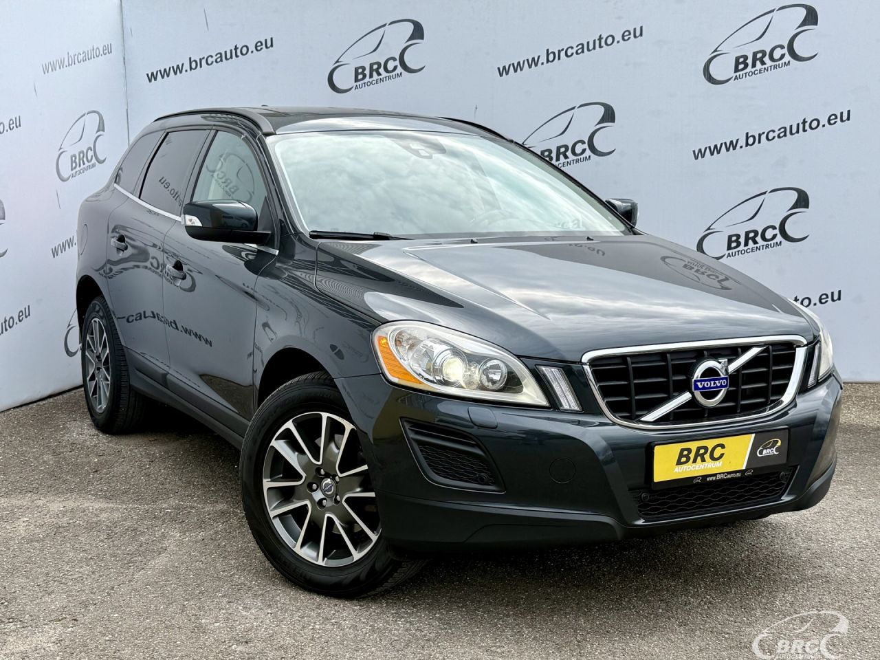 Volvo XC60 | 32