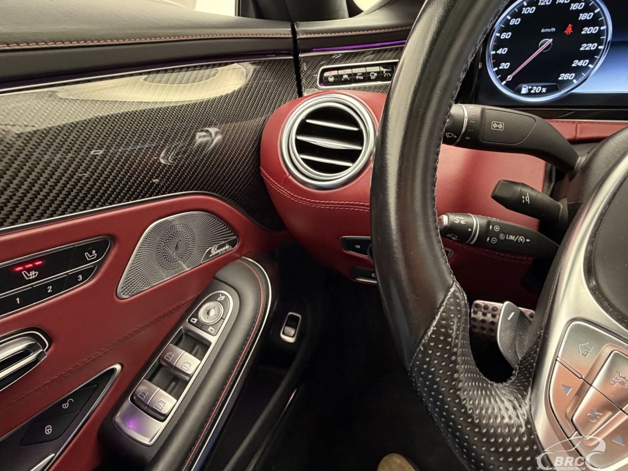 Mercedes-Benz S500 | 32