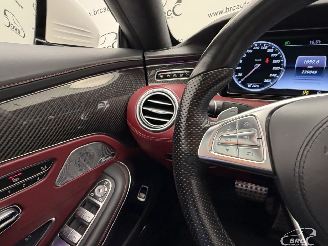 Mercedes-Benz S500 | 30