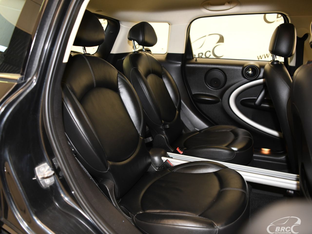 Mini Countryman | 11