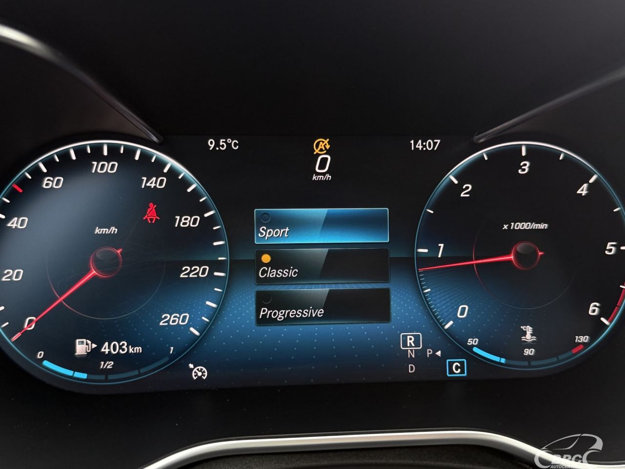 Mercedes-Benz C180 | 35