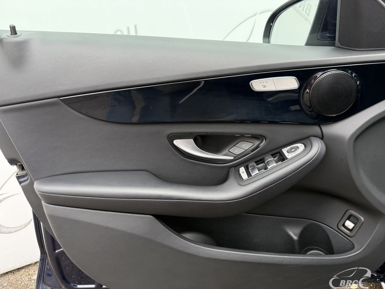 Mercedes-Benz C180 | 19