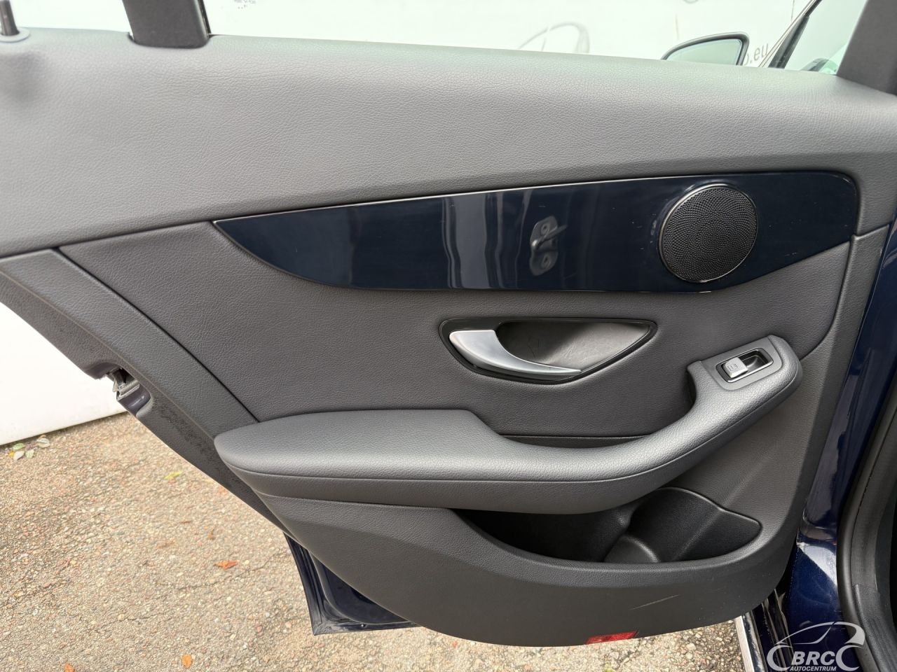 Mercedes-Benz C180 | 13