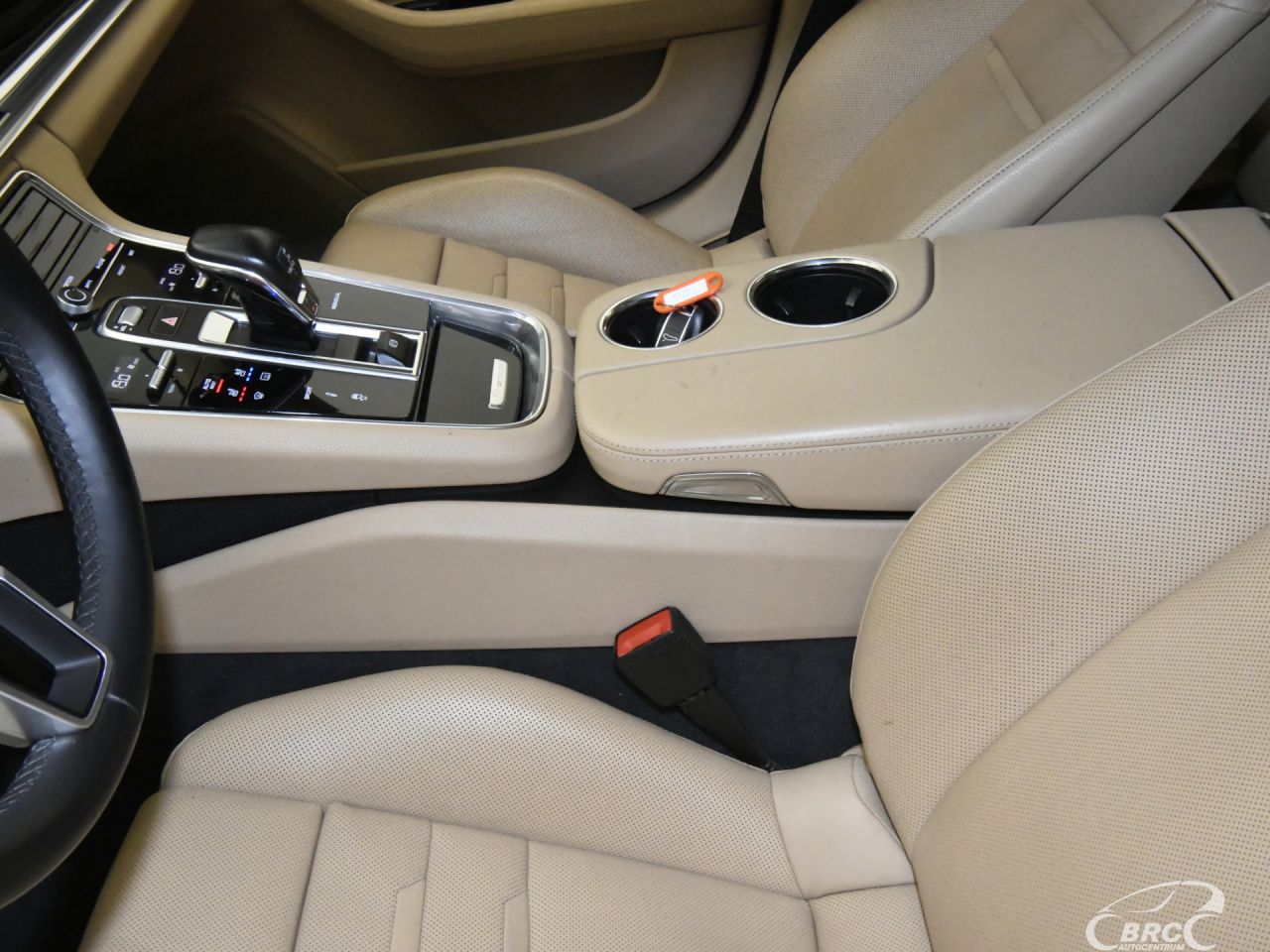 Porsche Panamera | 23