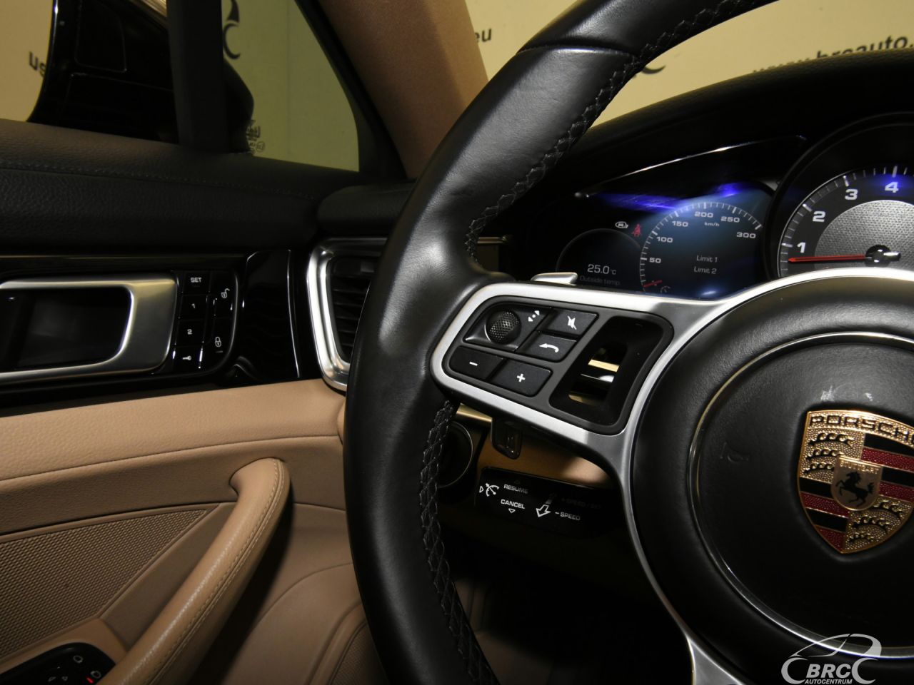 Porsche Panamera | 29