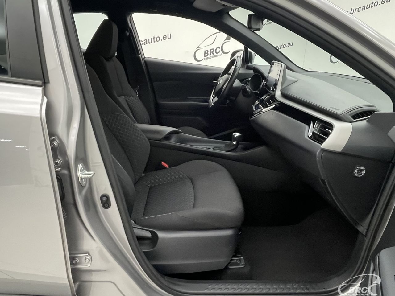 Toyota C-HR | 3