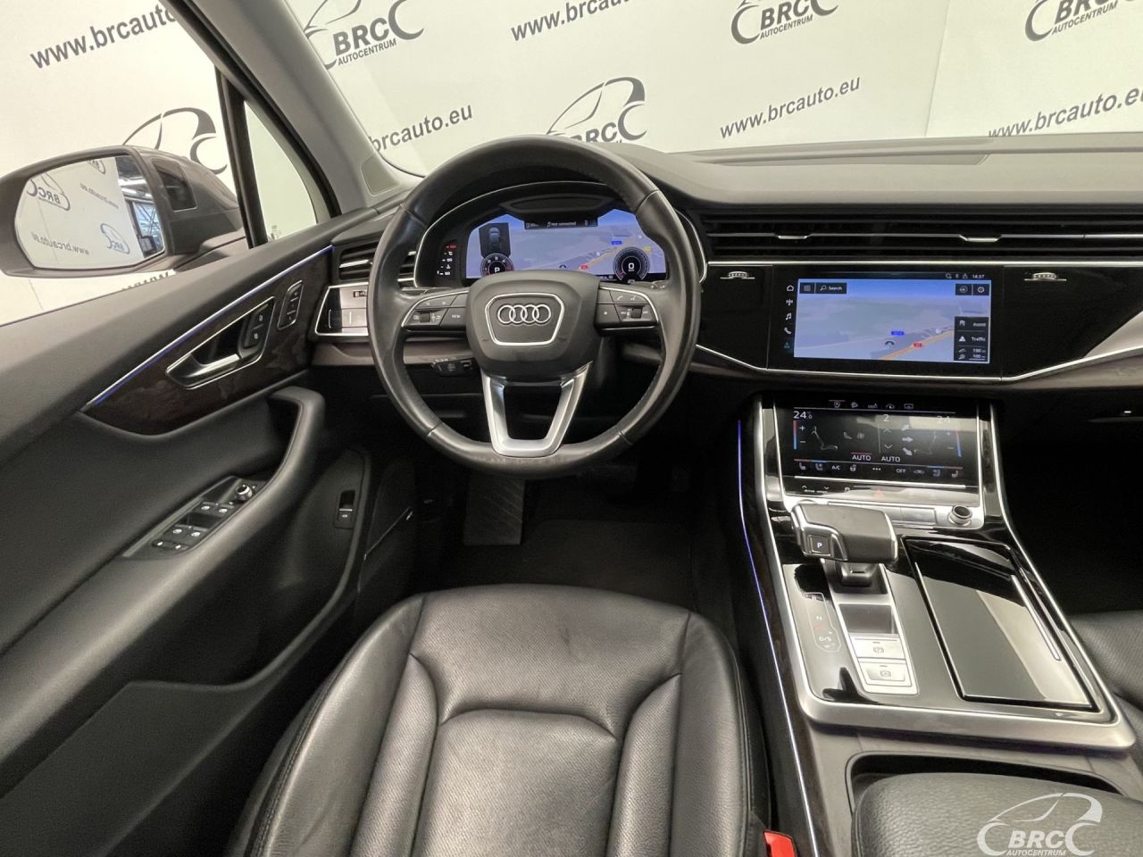 Audi Q7 | 14