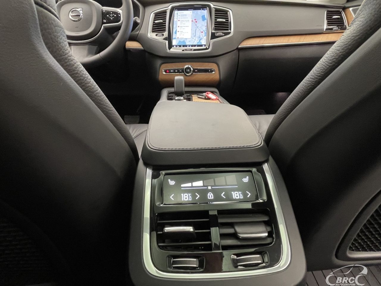 Volvo XC90 | 14