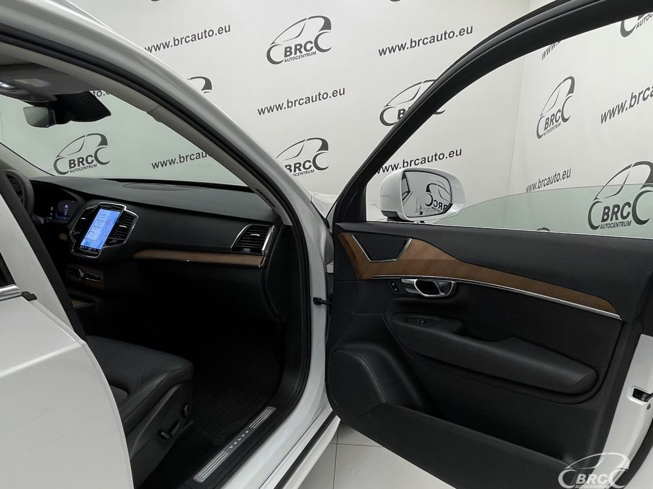 Volvo XC90 | 7