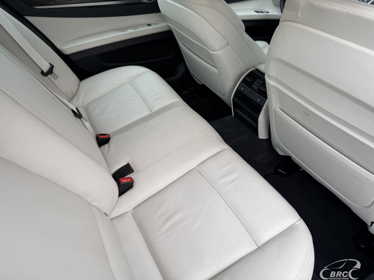 BMW 740 | 10