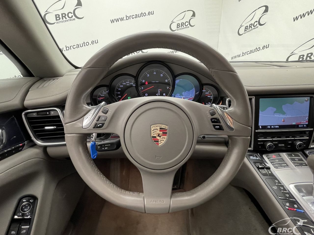 Porsche Panamera | 52