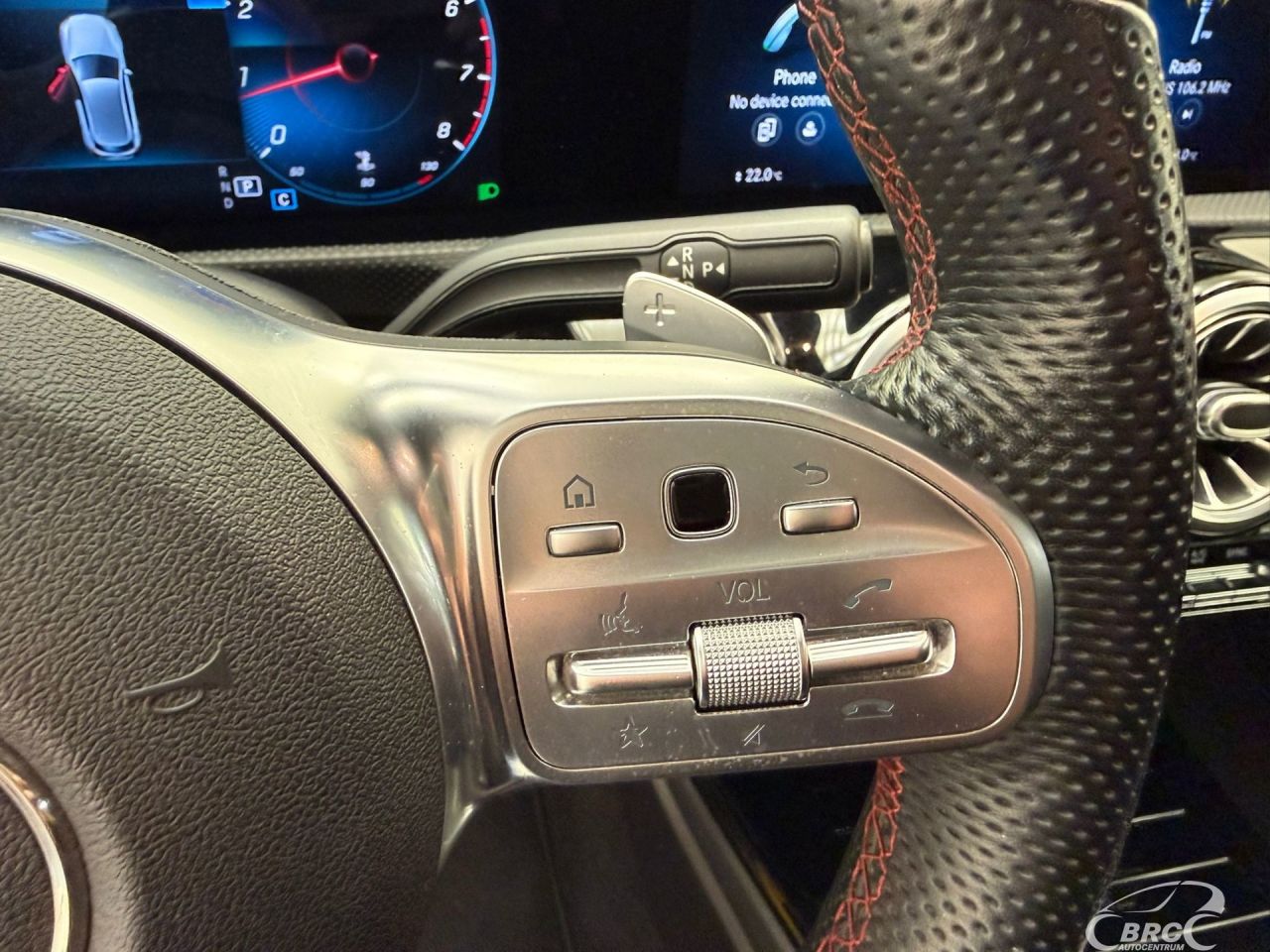 Mercedes-Benz A220 | 12