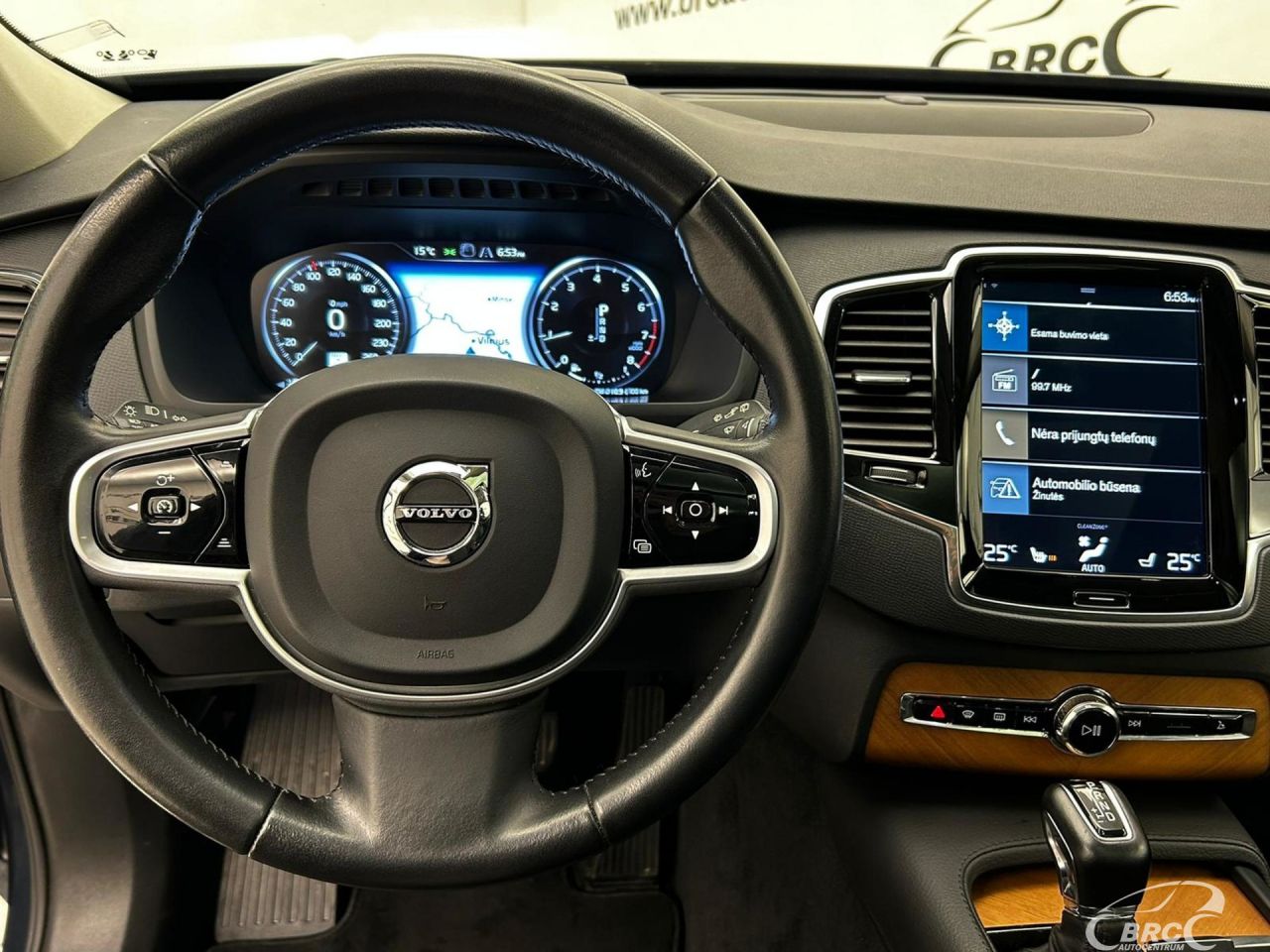 Volvo XC90 | 13