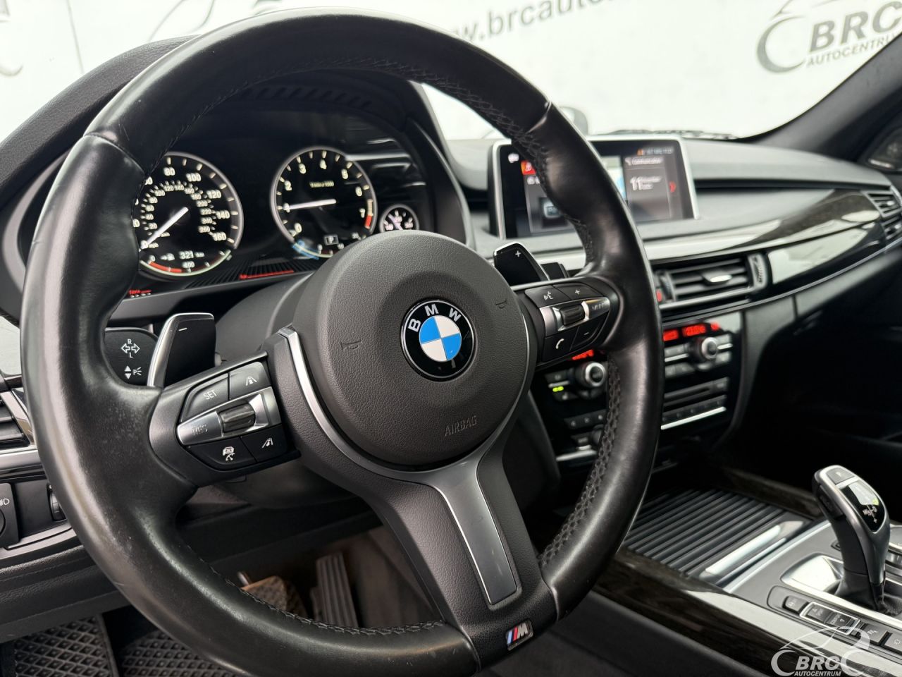 BMW X5 | 25