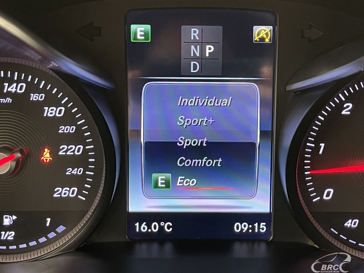 Mercedes-Benz GLC Coupe 350 | 38