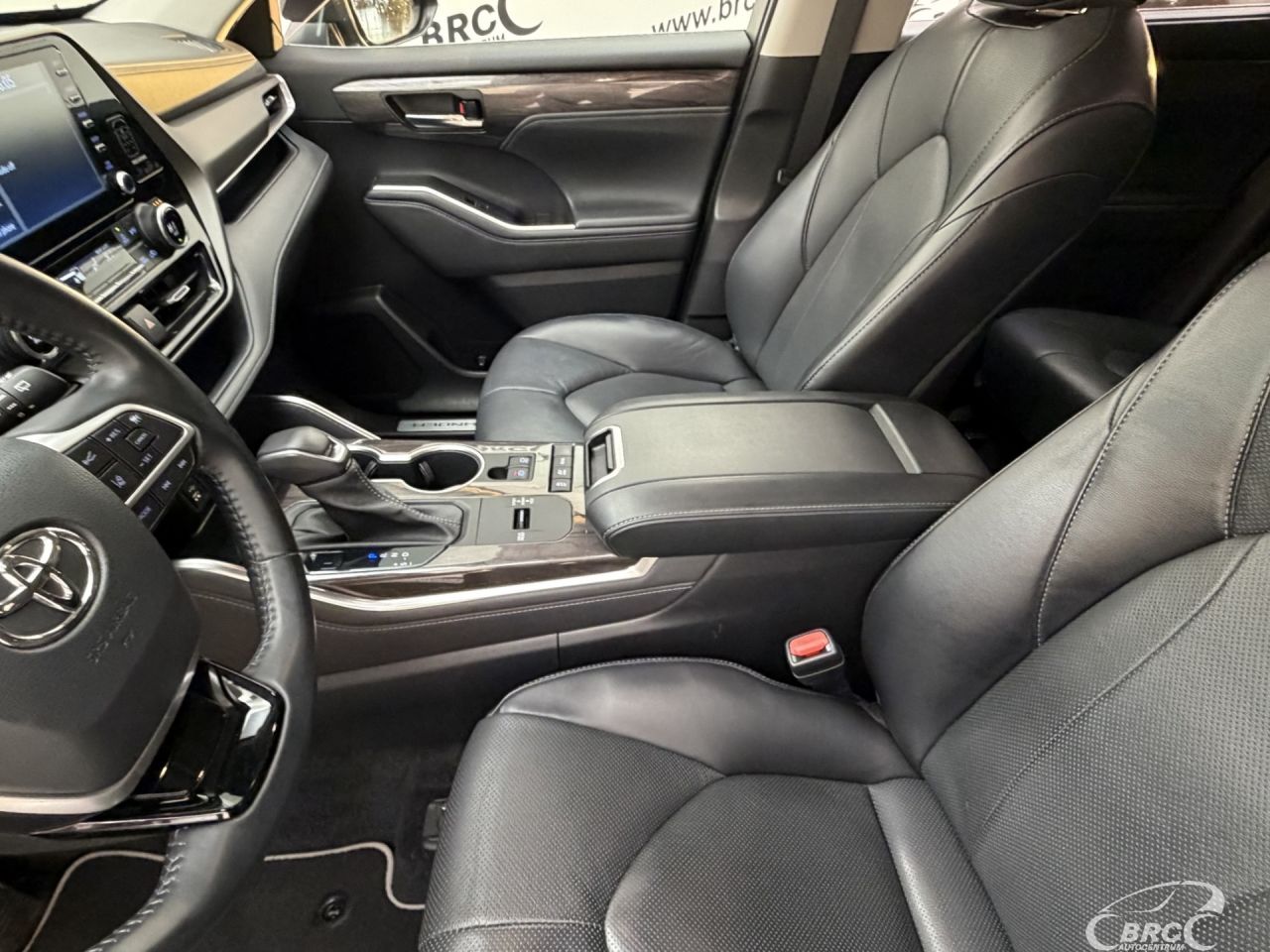 Toyota Highlander | 23