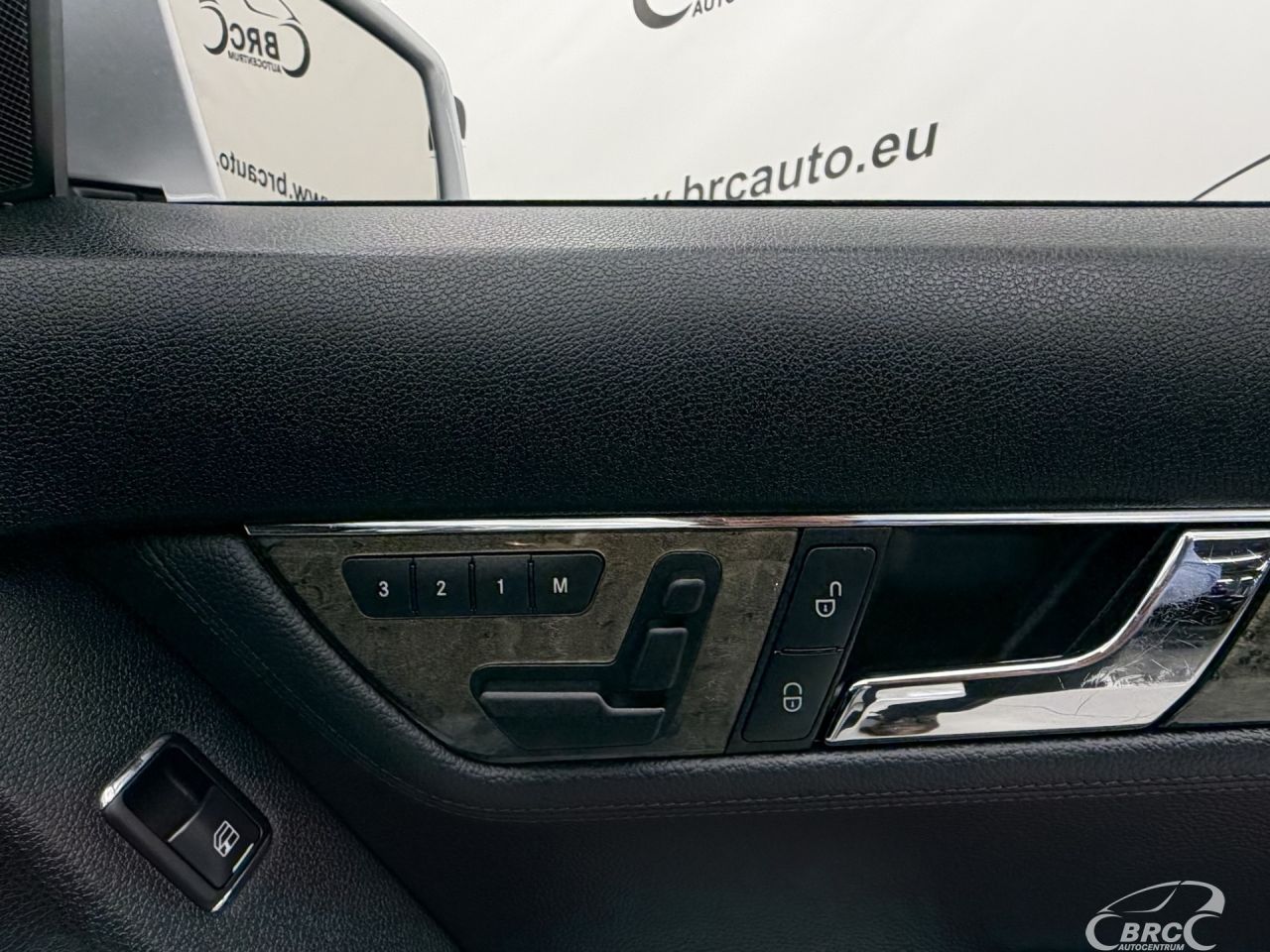 Mercedes-Benz C250 | 8