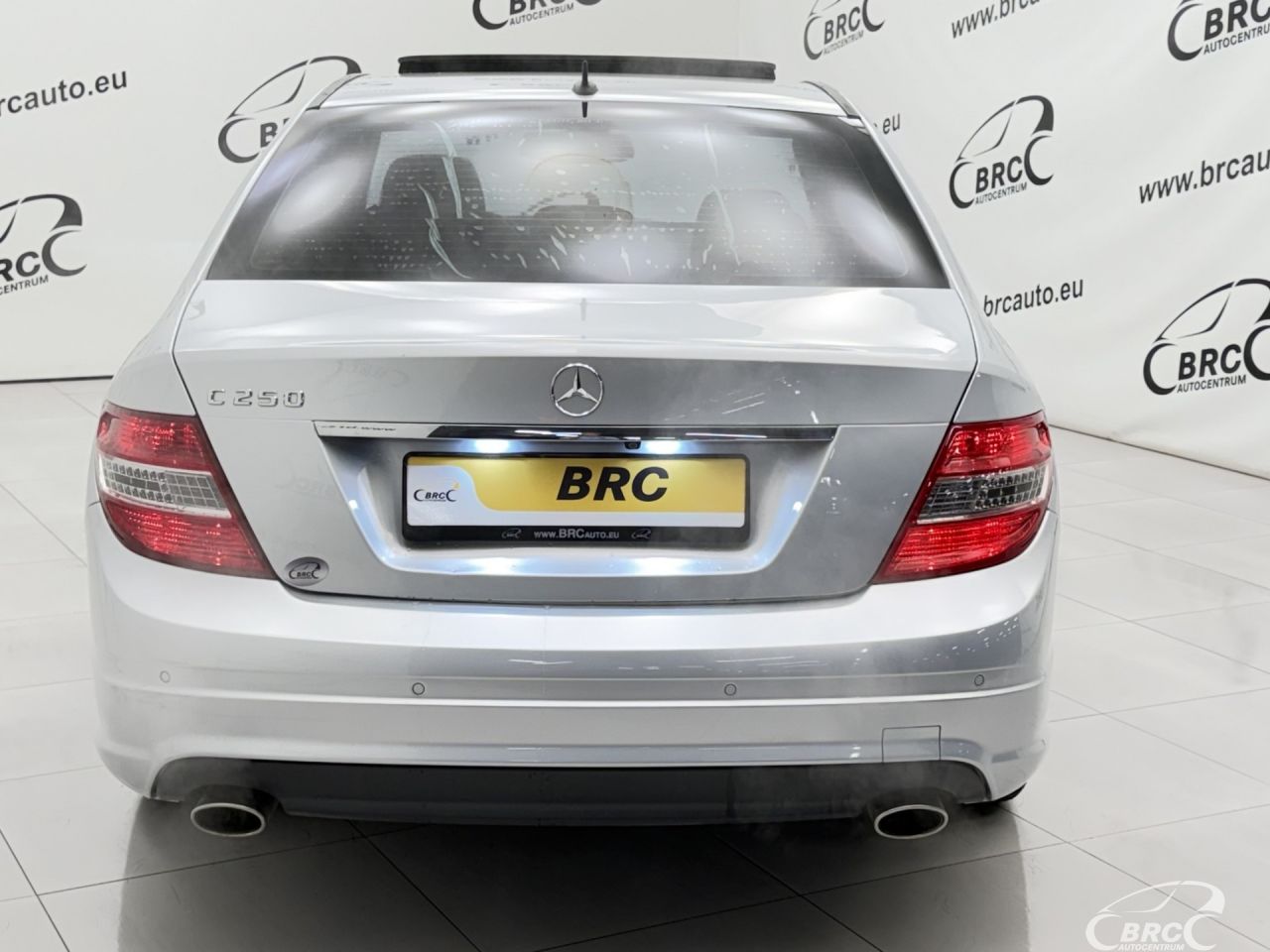 Mercedes-Benz C250 | 47