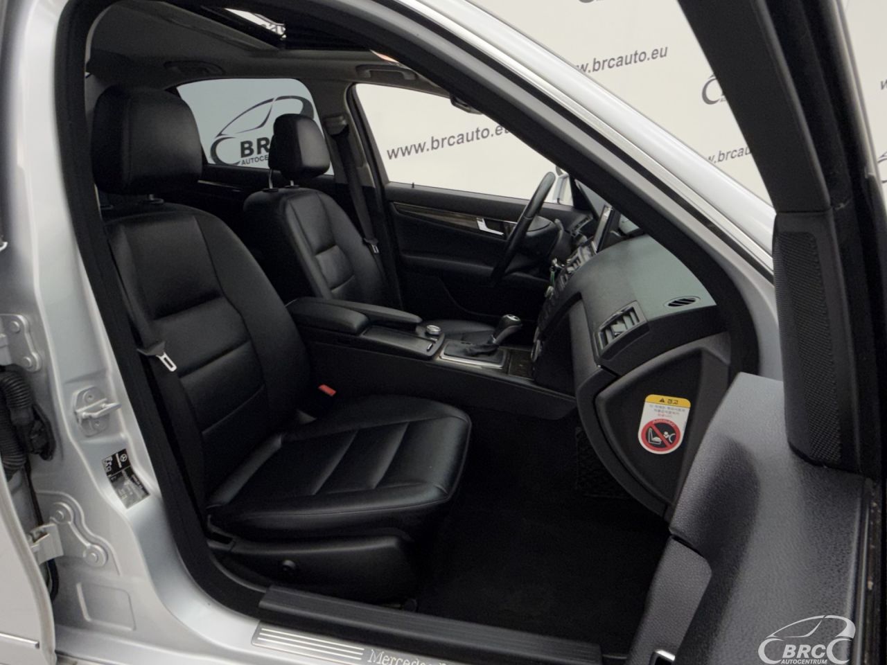 Mercedes-Benz C250 | 6