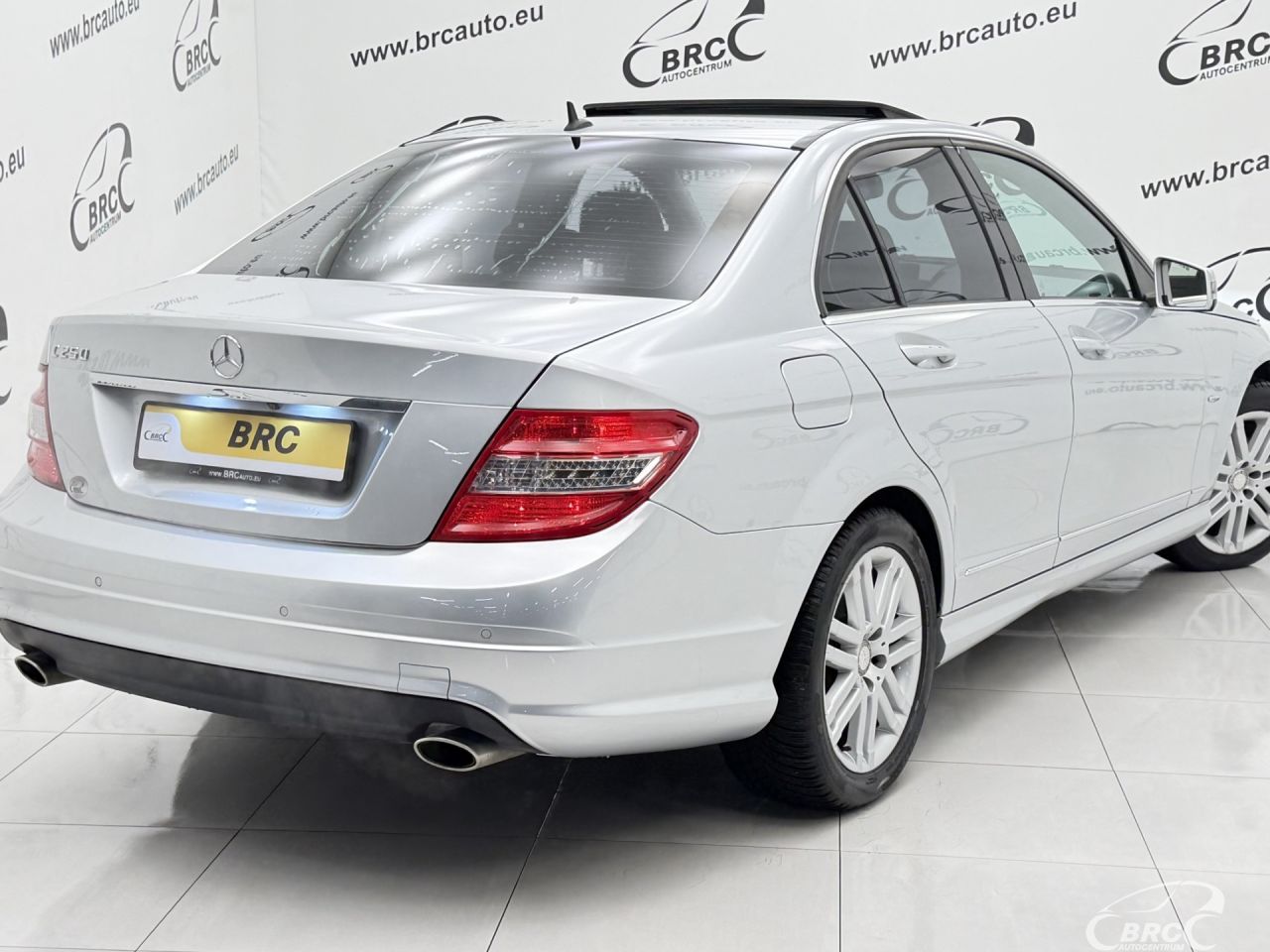 Mercedes-Benz C250 | 45