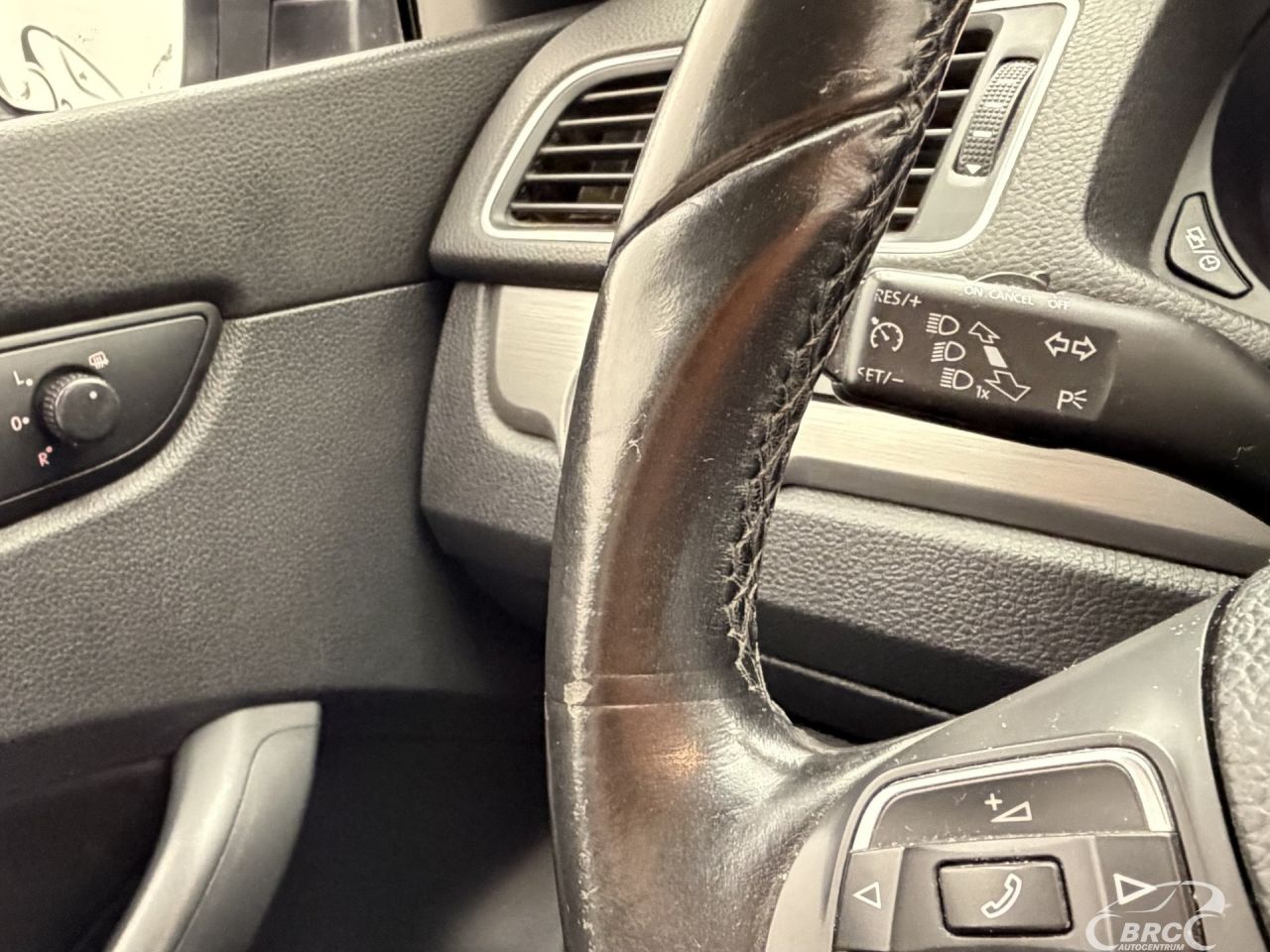 Volkswagen Passat | 28